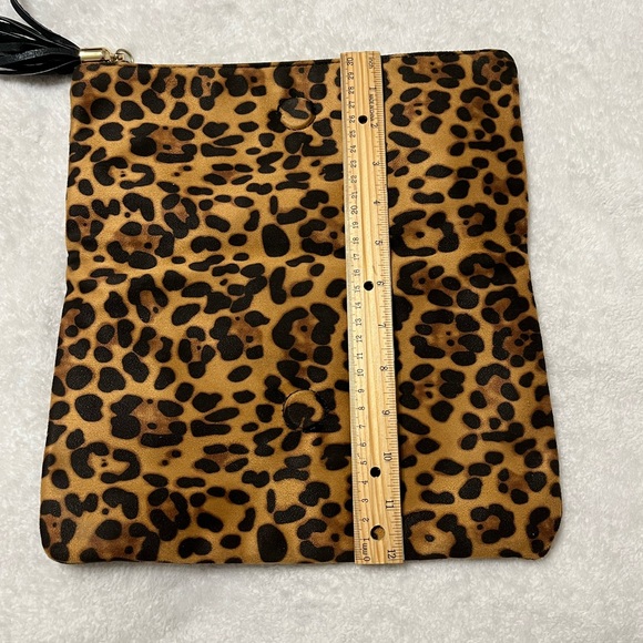 Sole Society Leopard Print Foldover Clutch w/ Tassel Mob Wife Night Out - Picture 7 of 12